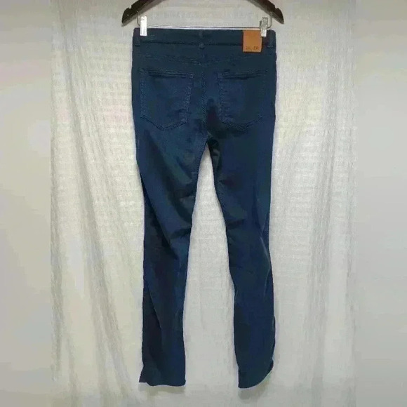 DU/ER Slim Fit Men's Jeans. Size  27x32 - Picture 2 of 10